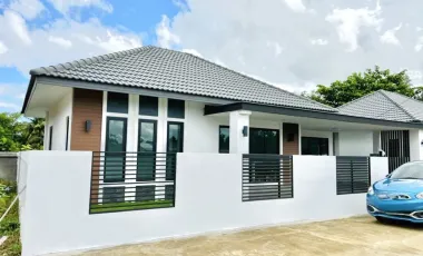 For sale 3 bedrooms house in Saraphi, Chiang Mai