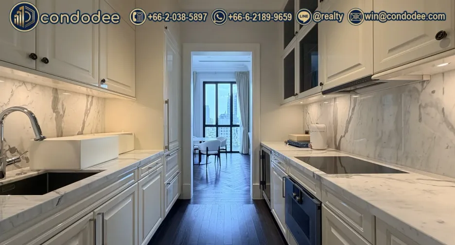 For sale 2 bedrooms condo in Pathum Wan, Bangkok