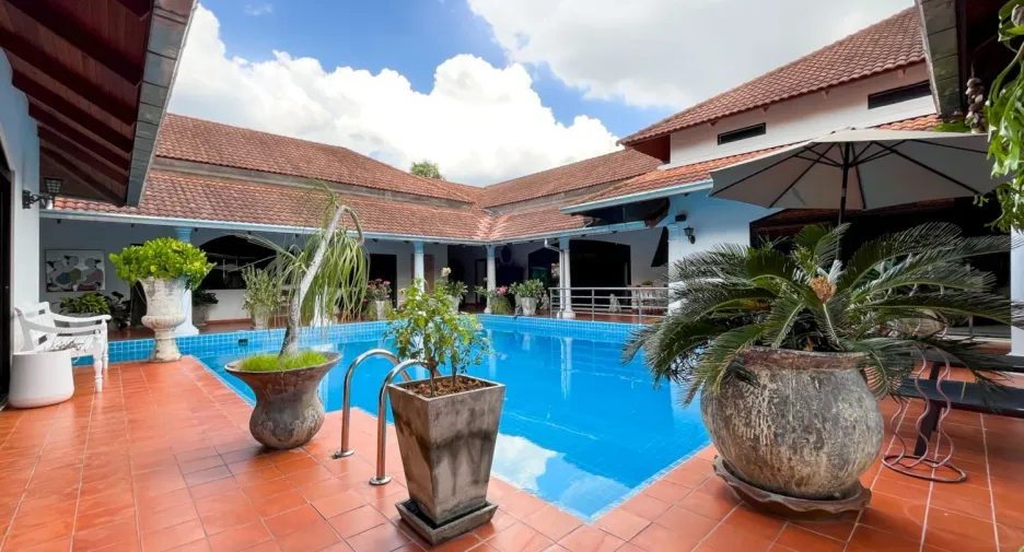 For sale 6 bedrooms house in Bang Lamung, Chonburi