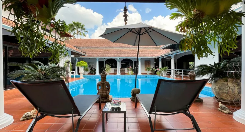 For sale 6 bedrooms house in Bang Lamung, Chonburi