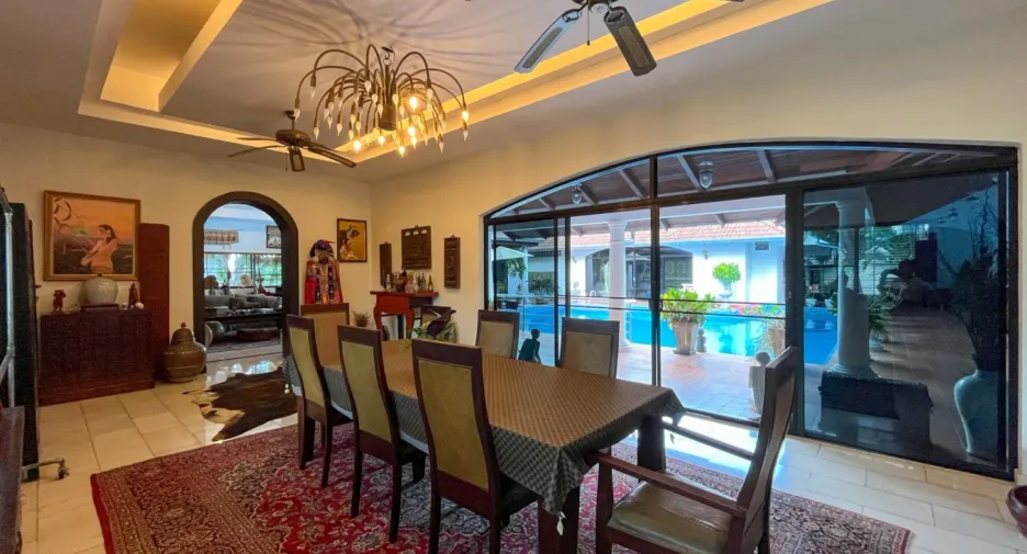 For sale 6 bedrooms house in Bang Lamung, Chonburi