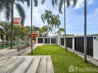For sale 5 bedrooms house in Na Jomtien, Pattaya