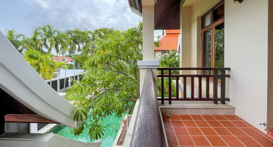 出售 5 卧室 独立屋 在 Sattahip, Chon Buri