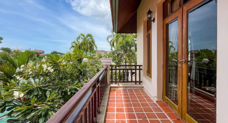 出售 5 卧室 独立屋 在 Sattahip, Chon Buri