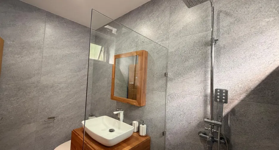 For sale 3 bedrooms villa in Ko Samui, Surat Thani