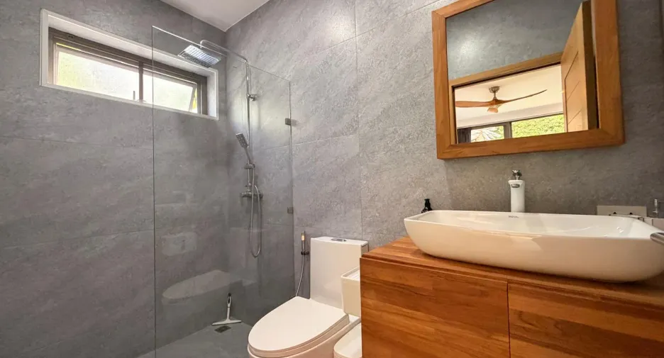 For sale 3 bedrooms villa in Ko Samui, Surat Thani