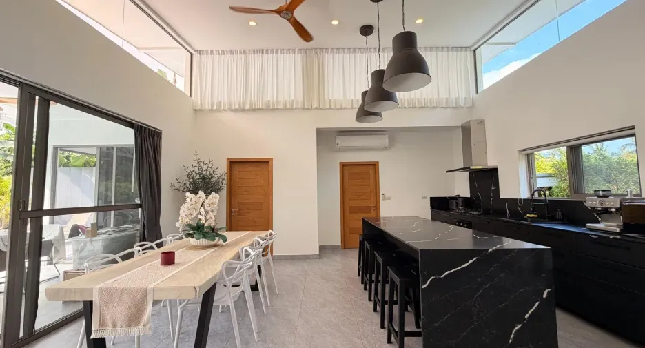 For sale 3 bedrooms villa in Ko Samui, Surat Thani