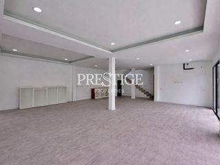 À vendre et à louer 5 chambres maison à Bang Lamung, Chonburi