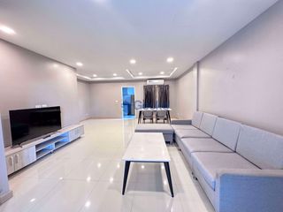 Haus zur Miete mit 3 Zimmer in Bang Lamung, Chonburi
