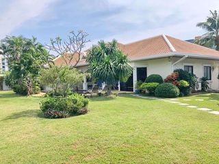 For rent and for sale 3 bedrooms house in Bang Lamung, Chonburi