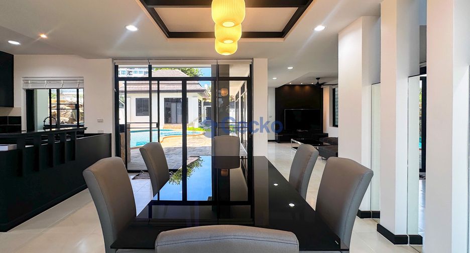 For rent and for sale 4 bedrooms house in Bang Lamung, Chonburi