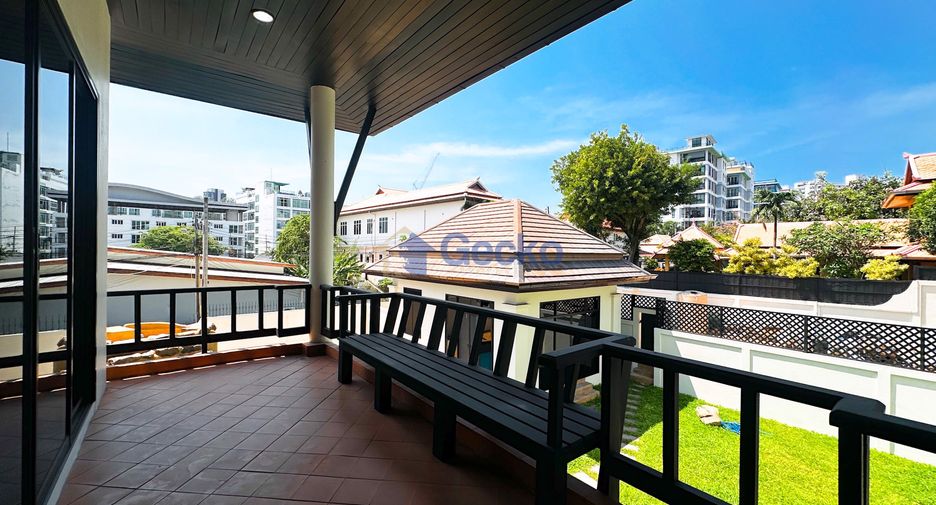 For rent and for sale 4 bedrooms house in Bang Lamung, Chonburi