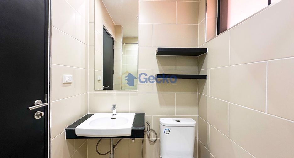 For rent and for sale 4 bedrooms house in Bang Lamung, Chonburi