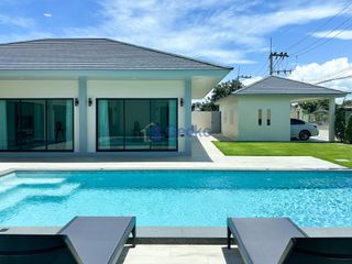 For sale 4 bedrooms house in Bang Lamung, Chonburi