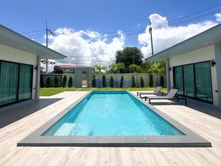 For sale 4 bedrooms house in Bang Lamung, Chonburi