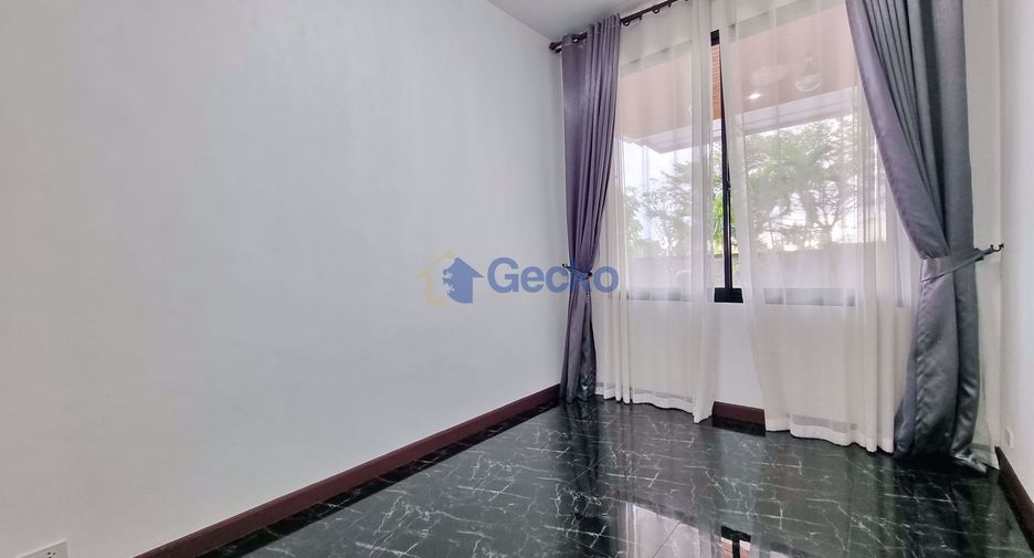 For rent and for sale 3 bedrooms house in Bang Lamung, Chonburi