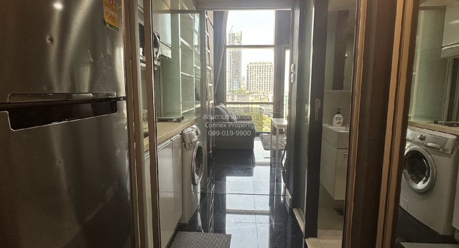 Condo en alquiler de 1 habitaciones en Khlong Toei, Bangkok