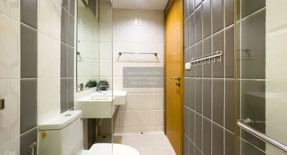 For rent 2 ベッドルーム condo in Watthana, Bangkok