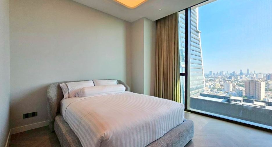 For rent and for sale 3 bedrooms condo in Sathon, Bangkok