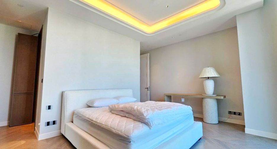 For rent and for sale 2 bedrooms condo in Sathon, Bangkok