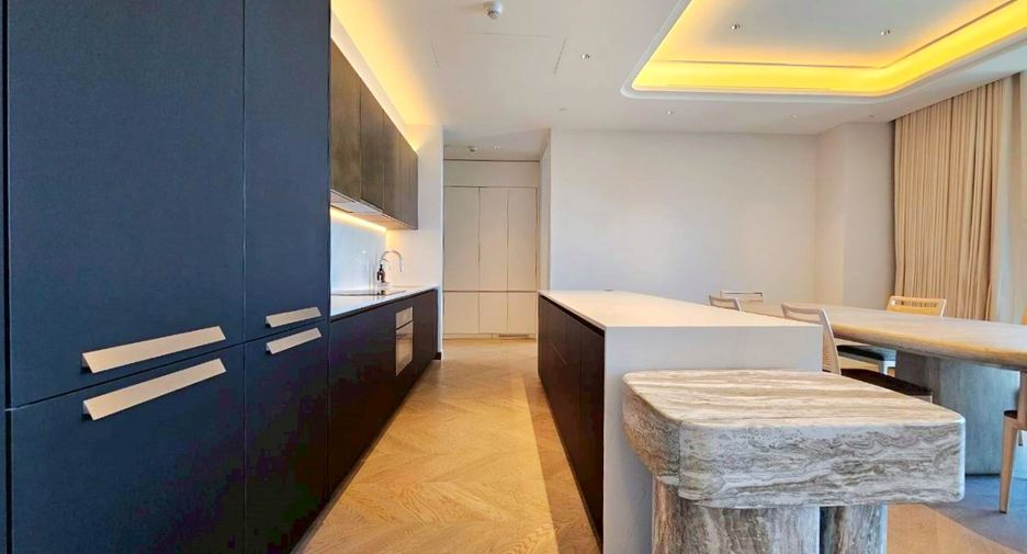 For rent and for sale 2 bedrooms condo in Sathon, Bangkok