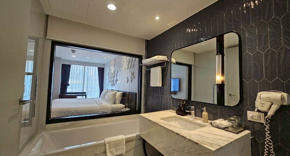 For rent 1 bed condo in Sathon, Bangkok