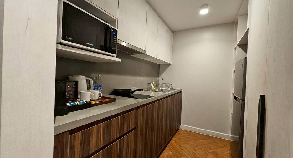 For rent 1 bed condo in Sathon, Bangkok