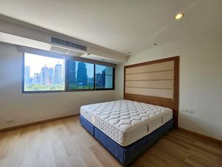 Wohnung zur Miete mit 3 Zimmer in Pathum Wan, Bangkok