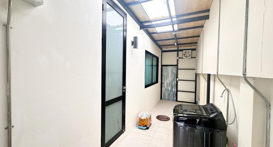 Casa en venta de 2 habitaciones en Bang Lamung, Chonburi