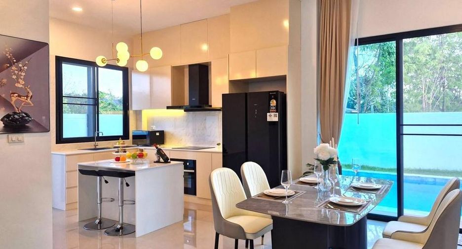 Haus zum Kauf mit 4 Zimmer in Bang Lamung, Chonburi