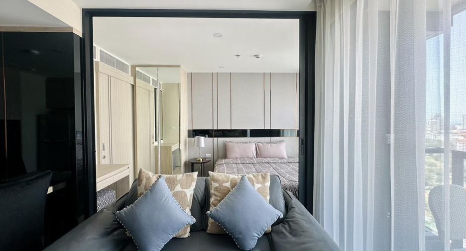 For rent 1 bed condo in Bang Lamung, Chonburi
