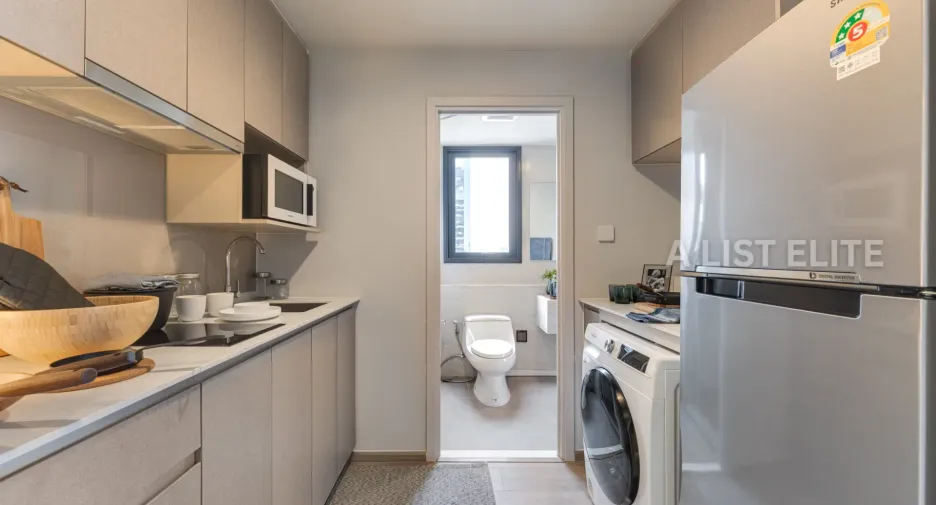 For sale 2 bedrooms condo in Sathon, Bangkok