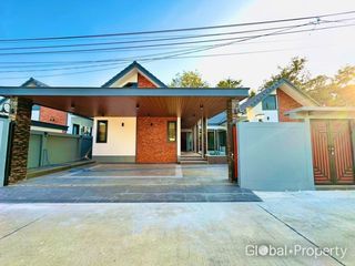 Haus zum Kauf mit 3 Zimmer in Bang Lamung, Chonburi