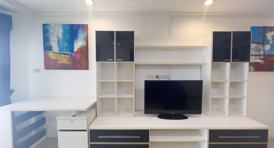 Condo en alquiler de 1 habitaciones en Bang Lamung, Chonburi