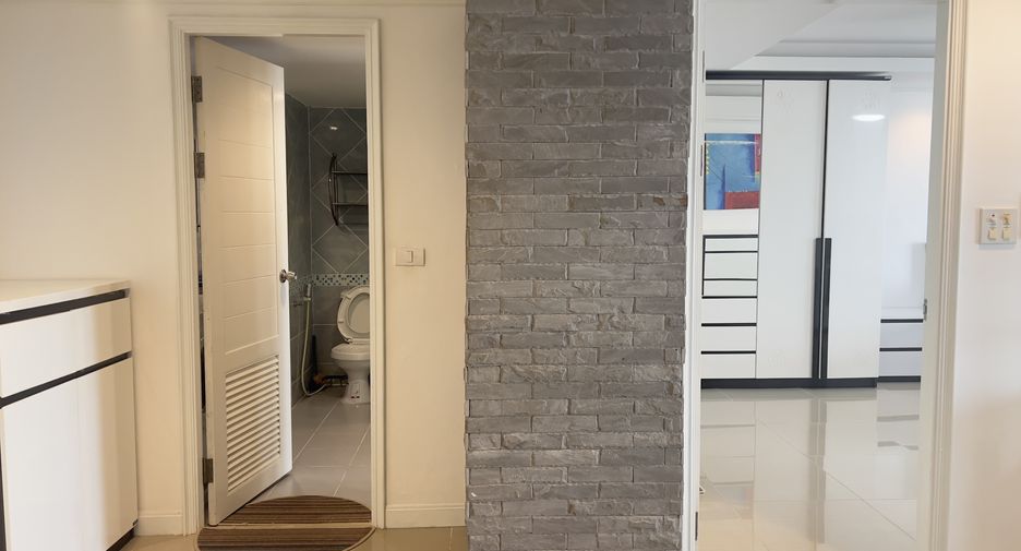 Condo en alquiler de 1 habitaciones en Bang Lamung, Chonburi