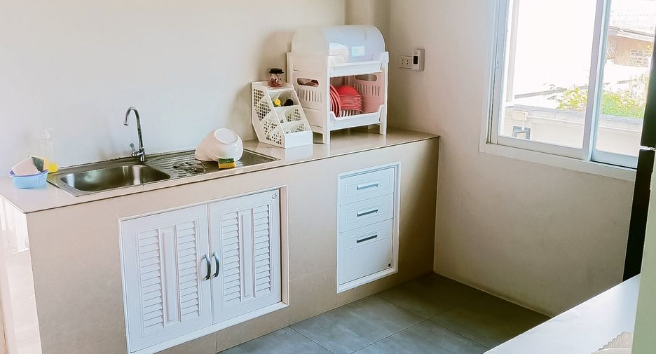 For rent 3 bedrooms house in Sattahip, Chonburi