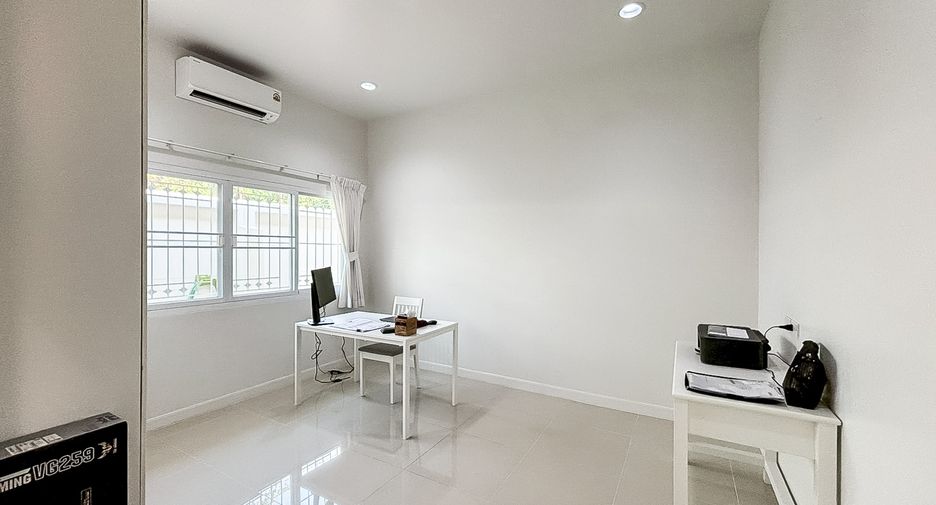 For rent 3 bedrooms house in Bang Lamung, Chonburi