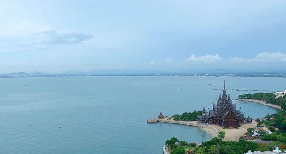 For sale 1 bed condo in Bang Lamung, Chonburi