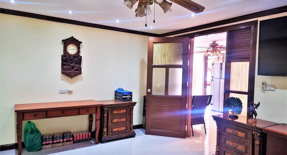 Wohnung zum Kauf mit 3 Zimmer in Bang Lamung, Chonburi
