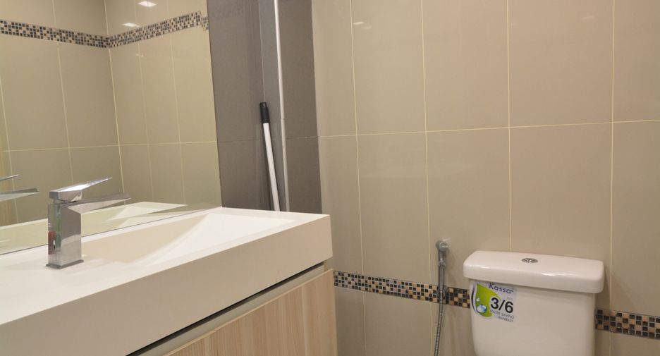 For sale 1 bed condo in Bang Lamung, Chonburi