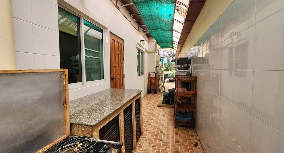 出售 3 卧室 独立屋 在 Bang Lamung, Chon Buri