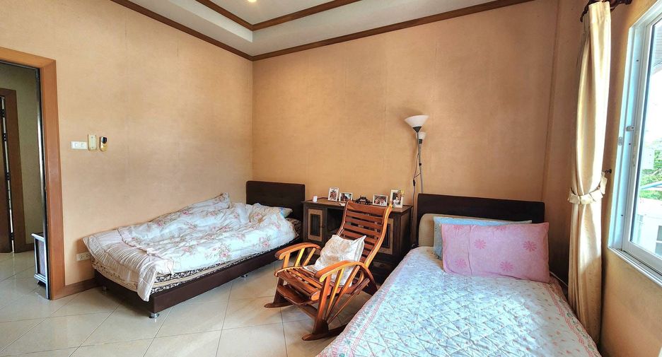 出售 3 卧室 独立屋 在 Bang Lamung, Chon Buri