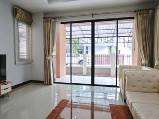 For rent 4 ベッドルーム house in Bang Saray, Pattaya