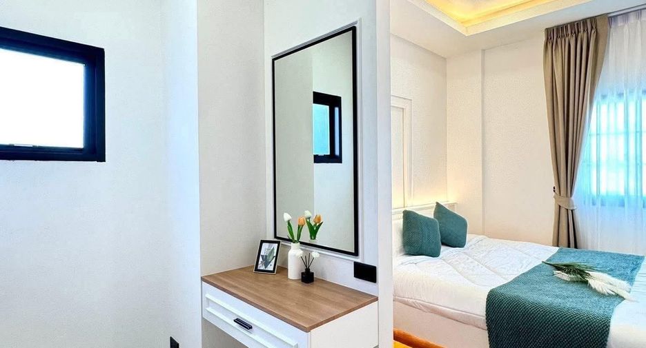 For sale 4 ベッドルーム house in Bang Lamung, Chonburi