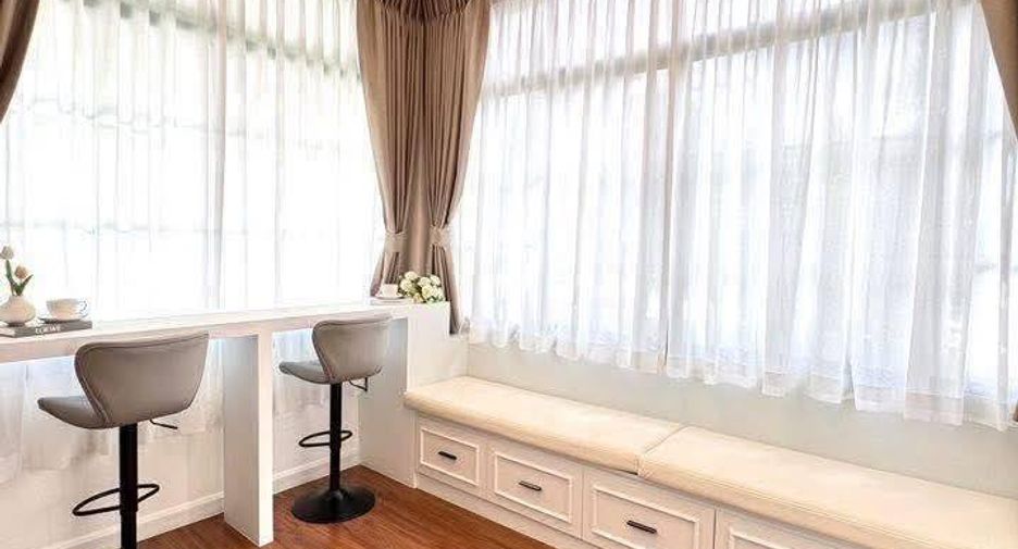 For sale 4 ベッドルーム house in Bang Lamung, Chonburi