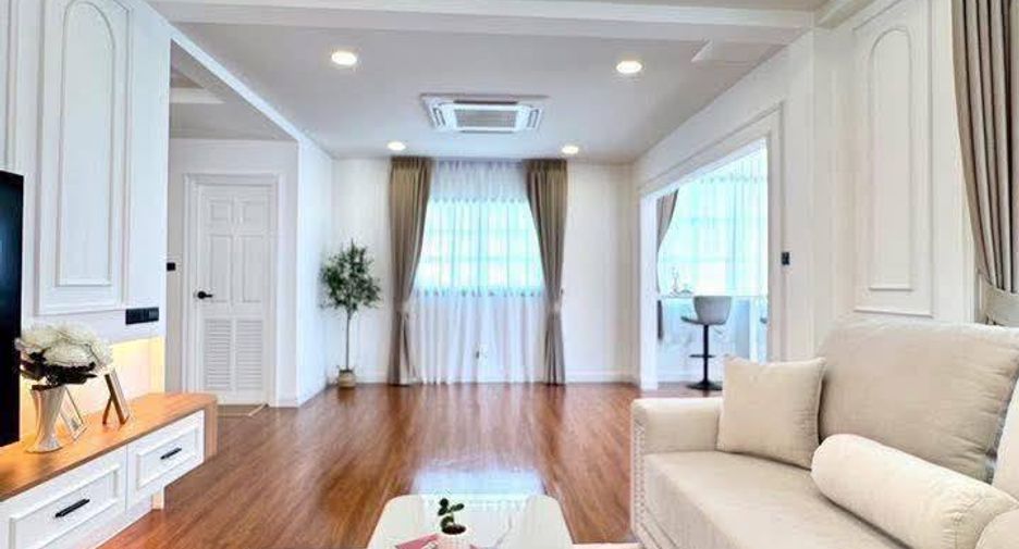 For sale 4 ベッドルーム house in Bang Lamung, Chonburi