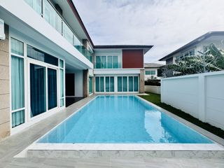 Casa en venta de 5 habitaciones en Bang Lamung, Chonburi