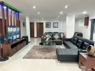 For sale 7 bedrooms house in Bang Lamung, Chonburi