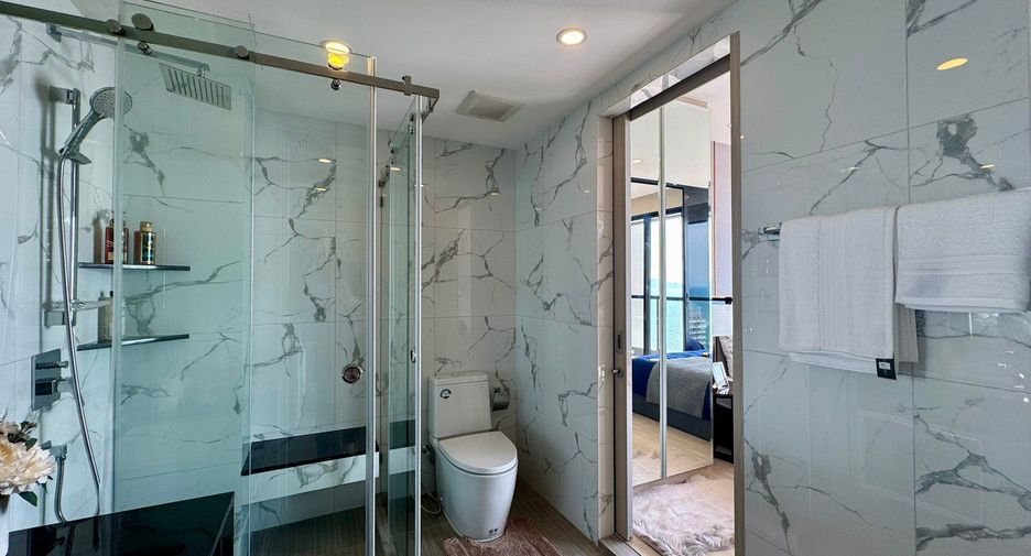 For rent 2 bedrooms condo in Bang Lamung, Chonburi