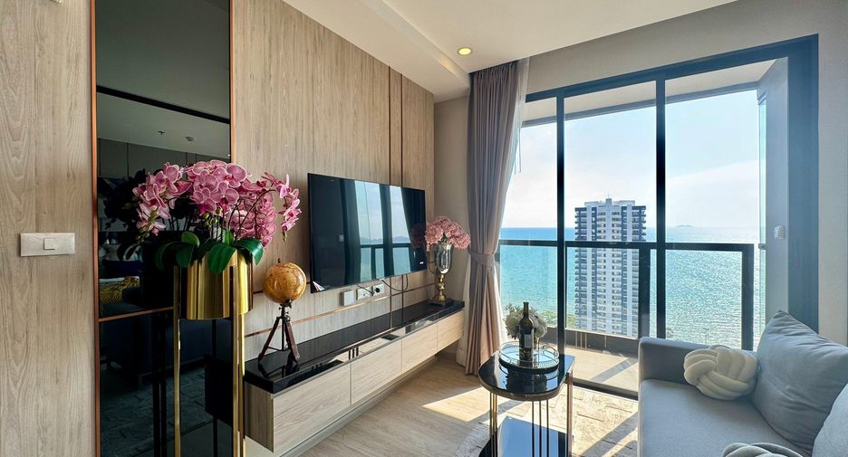 For rent 2 bedrooms condo in Bang Lamung, Chonburi